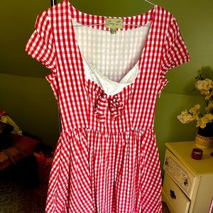 Lindo Bop red gingham dress size 4